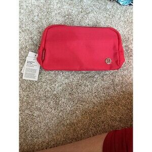 Lululemon Everywhere Belt Bag 1L Lip Gloss Pink New With Tags